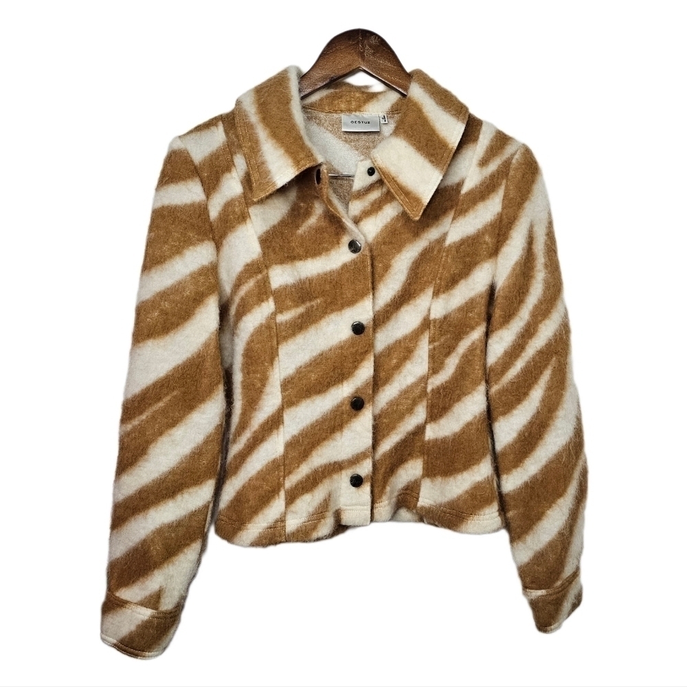 Gestuz multicolor animal print wool blend snap button jacket size XS